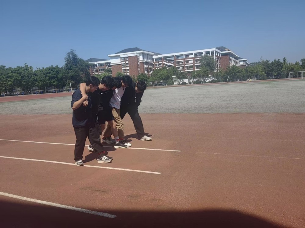 cf92c1d3d8b349938bd0fe964ea0fc4f.jpg cf92c1d3d8b349938bd0fe964ea0fc4f.jpg